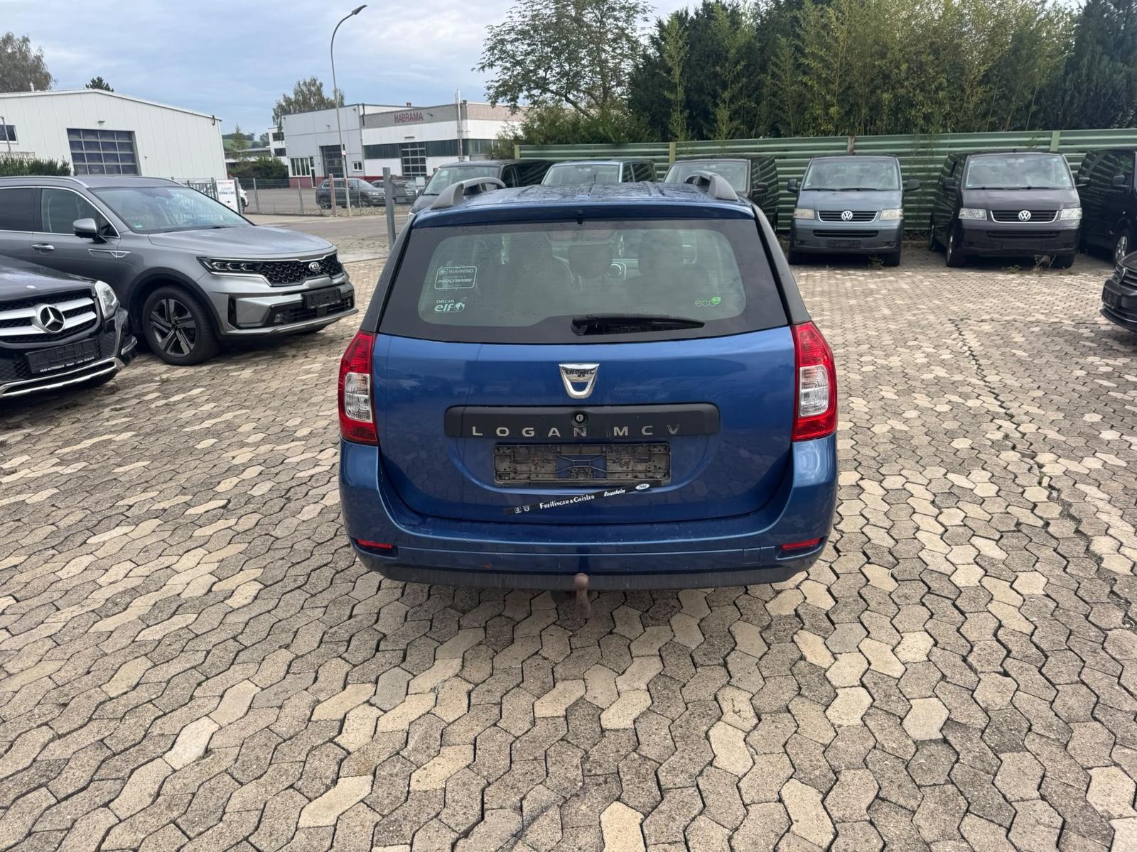 Dacia Logan 2014 — салон