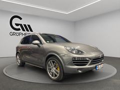 PORSCHE Cayenne S Diesel 8xBereift|Bose|Luftfahrwerk