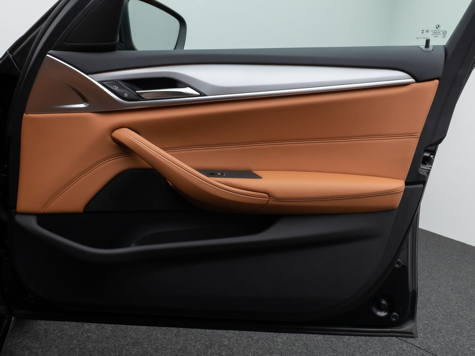 Fahrzeugabbildung BMW 520d Panoram Kamera DAB HiFi 4xKlima Leder Sport
