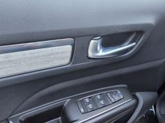 Fahrzeugabbildung Koleos Initiale Paris 4x4 2.0 BLUE dCi 185 FAP I