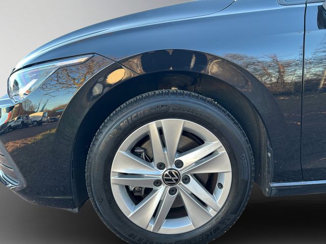 Golf VIII Variant Life