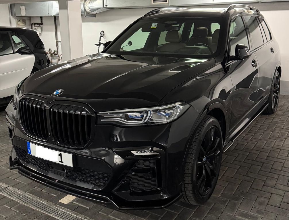 2020 BMW X7 M50