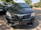 Toyota Avensis Kombi 2.0 D Edition Leder Kamera Euro 5 - Toyota Avensis mit Diesel-Antrieb: 2.0