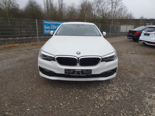 Fahrzeugabbildung BMW 520 d Sport Line/LED/Navi/Kamera/Leder/LED/