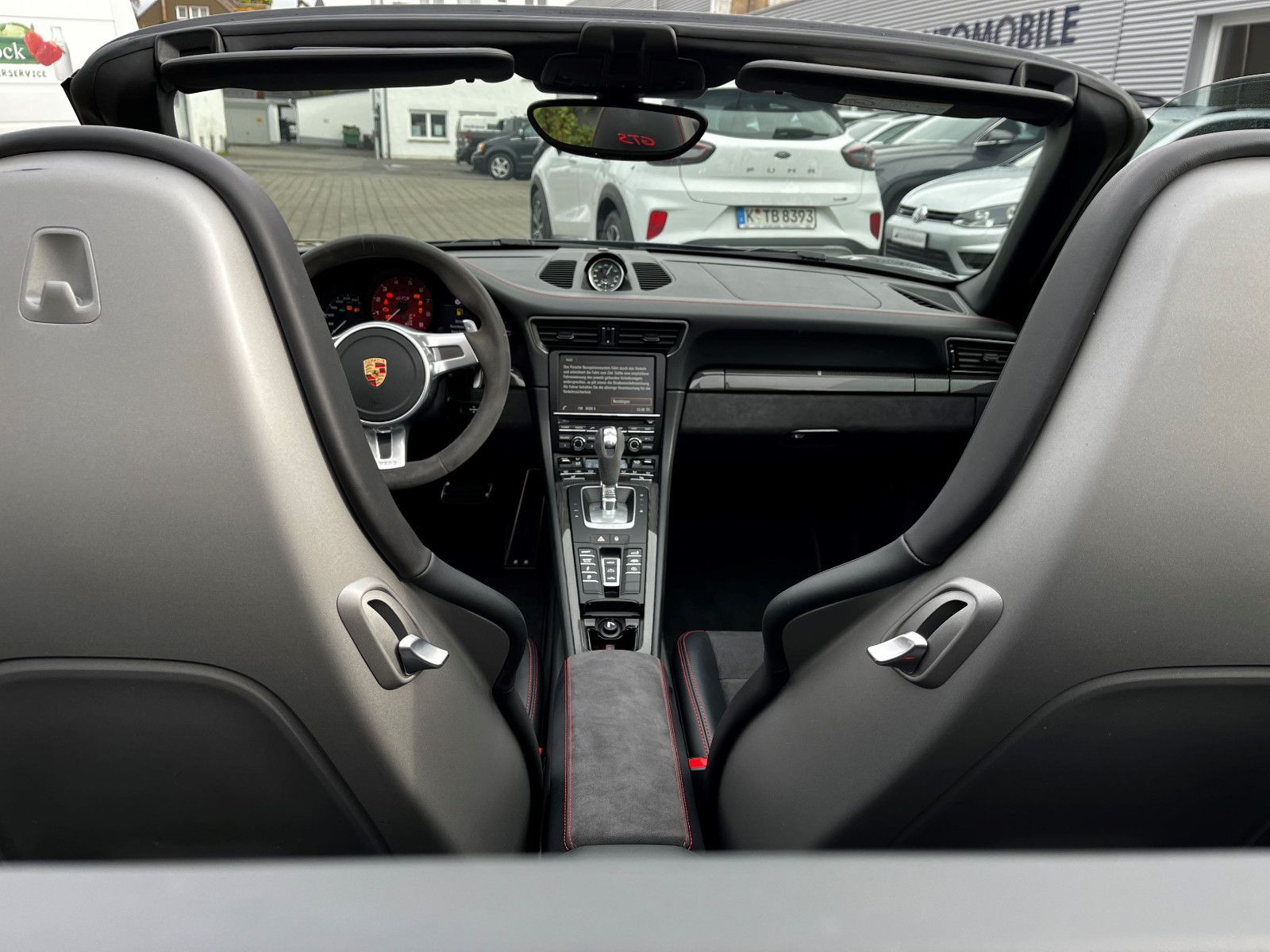 Fahrzeugabbildung Porsche 911 991 Carerra 4 GTS Cabrio Appr. 02/2027