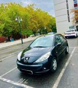 Peugeot 206 plus schönes Auto für Fahranfä... - Peugeot 206 Gebrauchtwagen in Hamburg