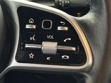 Mercedes CLA 200 Shooting Brake - 12