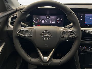 Fotografie des Opel Grandland (X) Grandland Elegance AT Alcantara Navi Kamera LED