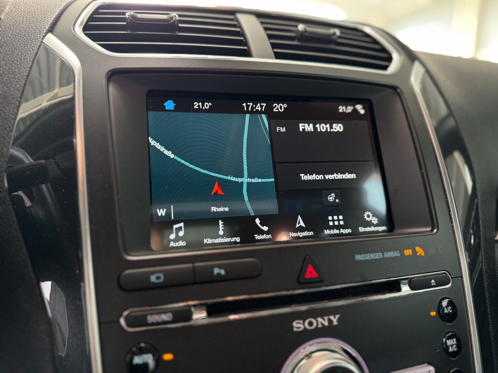 Fahrzeugabbildung Ford Explorer Sport 3,5 V6 4WD Automatik 7-Si.  PANO