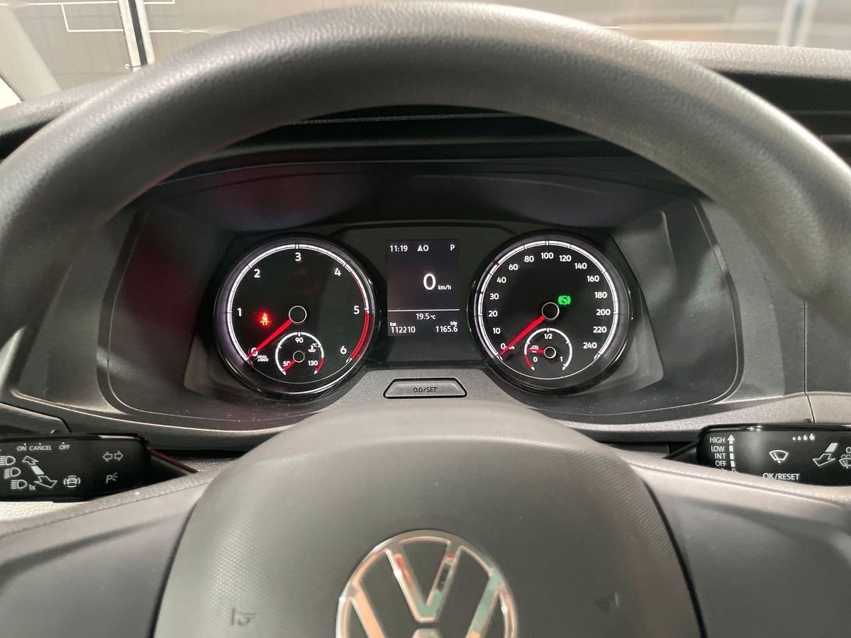 Fahrzeugabbildung Volkswagen T6 Transporter lang FWD #Tempomat#Navi