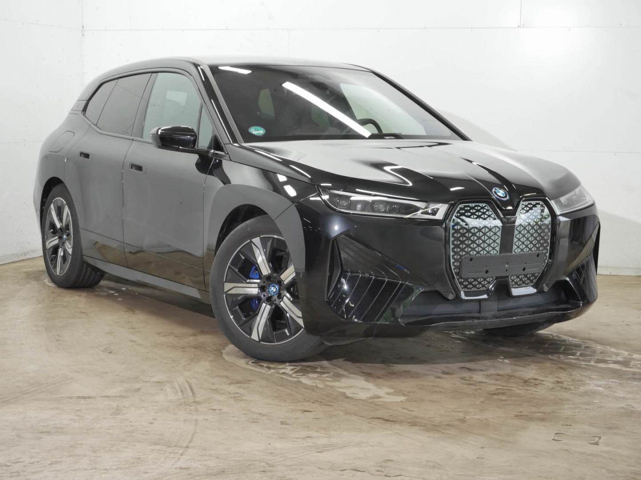 BMW iX - Bild 10