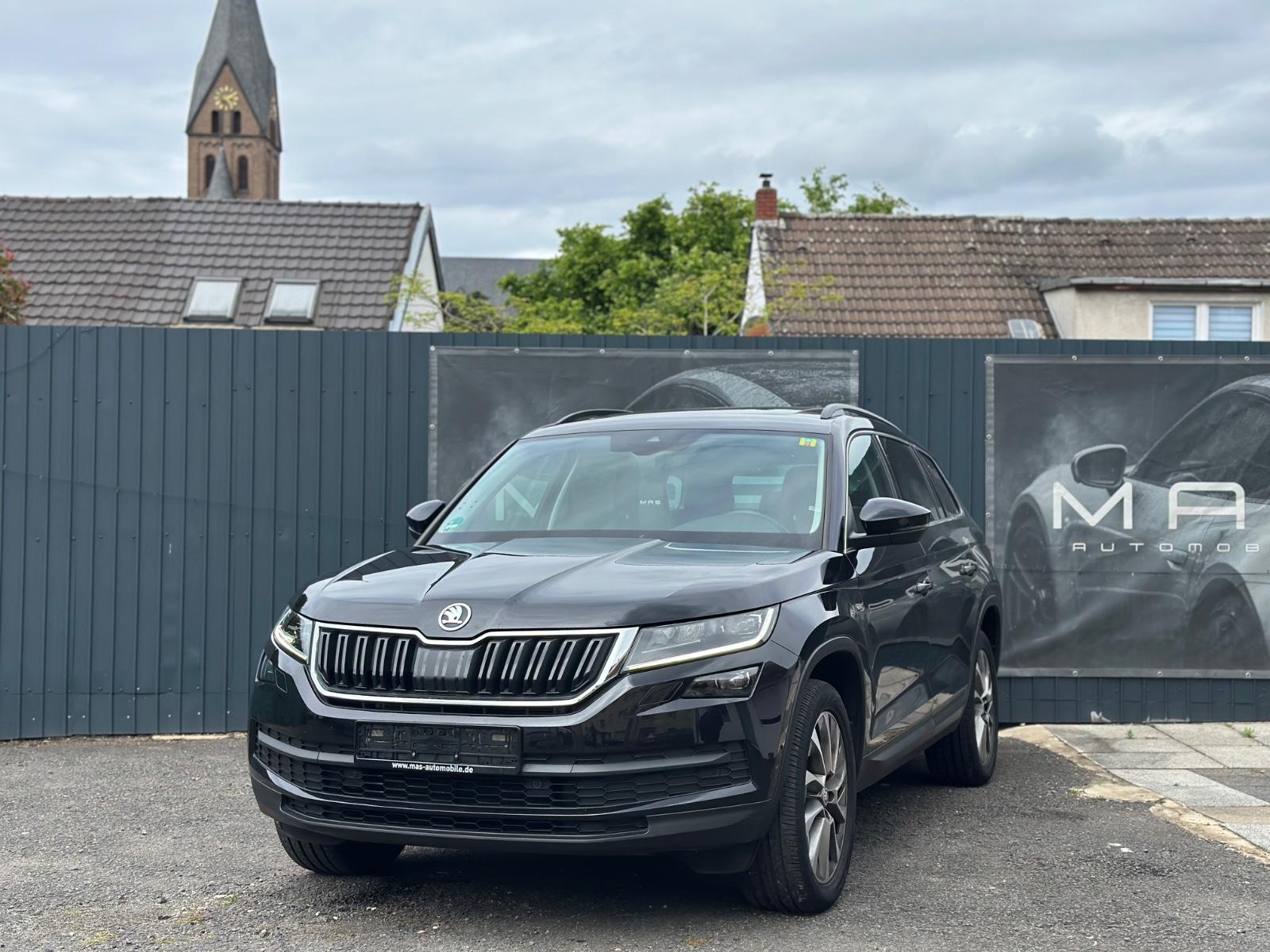 Skoda Kodiaq Clever NAVI/PANORAMA/KEYLESS/LED/LANE-AS