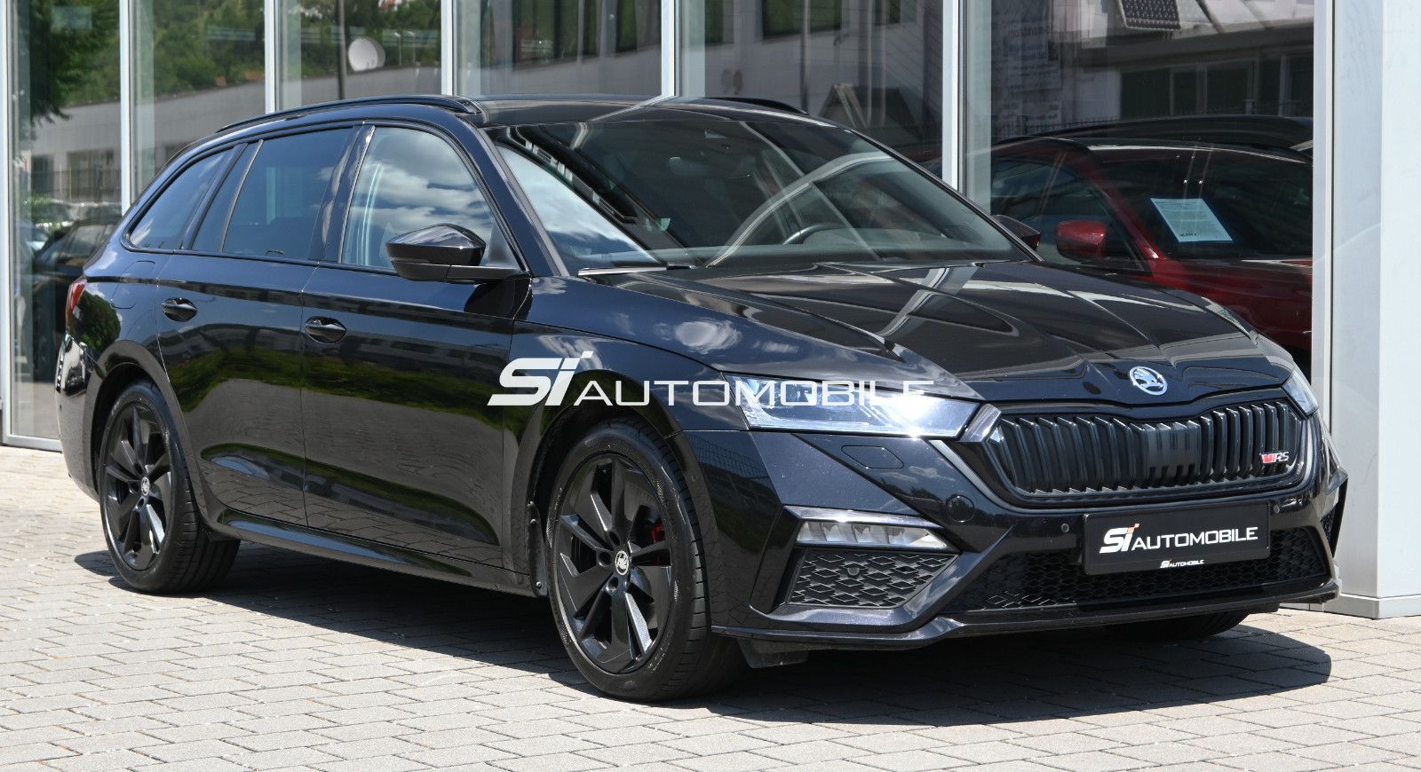Fahrzeugabbildung SKODA Octavia 2.0 TDI DSG RS COMBI °ACC°AHK°HEAD-UP°