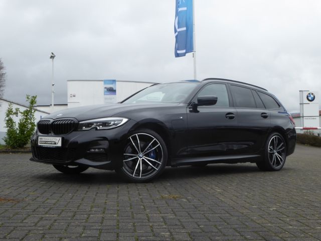 BMW 330 e xDrive Touring M Sport Navi Parking Assist