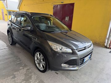 Ford Kuga - 2