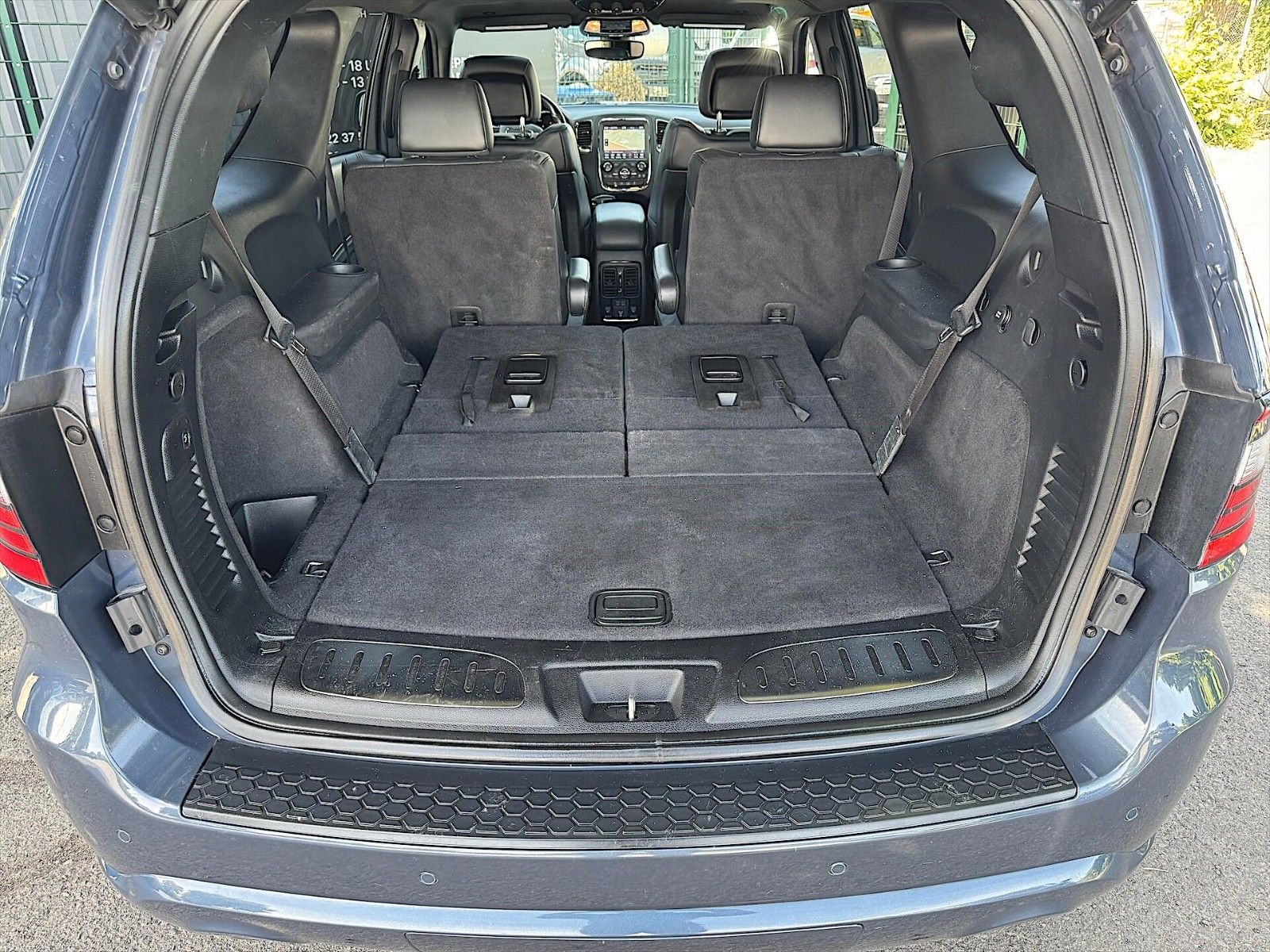 Fahrzeugabbildung Dodge Durango 5.7 V8 R/T 4x4 Night Paket *LED*7 Sitze*