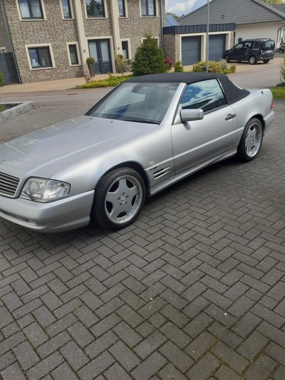 Mercedes-Benz SL 320