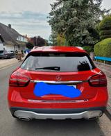 Mercedes-Benz GLA 180 DCT - - Mercedes-Benz GLA-Klasse von privat