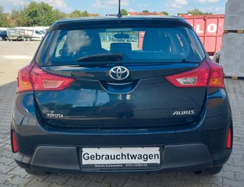 Toyota Auris - 4