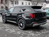 Kia Sorento PE 2.2D AWD PLAT NAP PANO Platinum 4WD - Kia: mit Anhängerkupplung