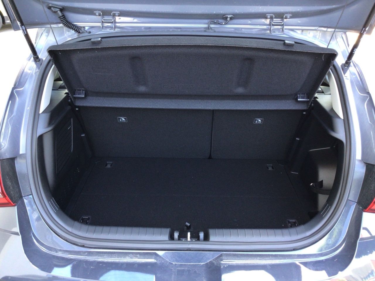 Fahrzeugabbildung Hyundai i20 TREND *BOSE*SOUNDPAKET* SpurH