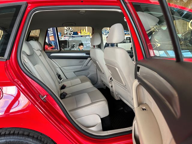 Volkswagen Golf Sportsvan *TEMPO*NAV*PDC*CAM*2-ZONEN*AHK*