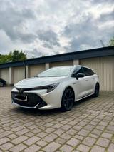 Toyota Corolla 2,0 Hybrid Club Touring Sports Club - Toyota Corolla in Hagen