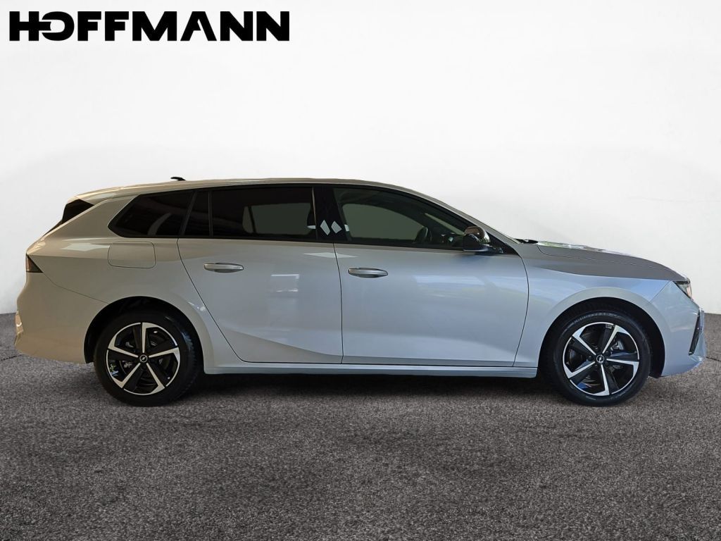 Fahrzeugabbildung Opel Astra Sports Tourer 1.2 Turbo Automatik GS