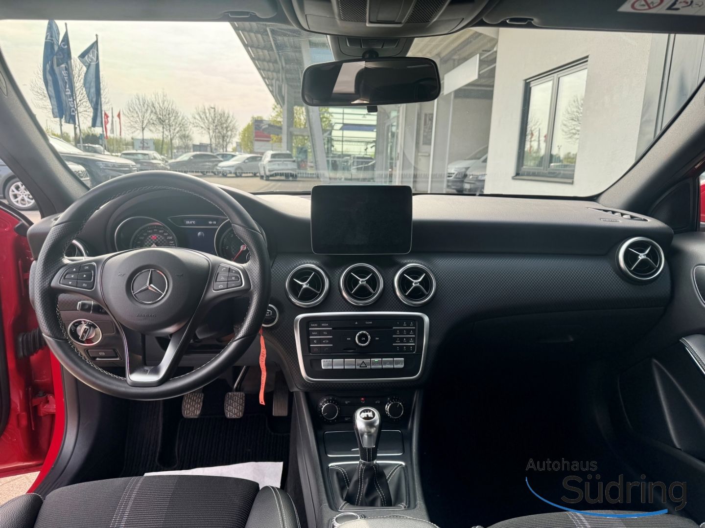 A 180 d Klasse CDI Urban Navi LED SHZ Temp