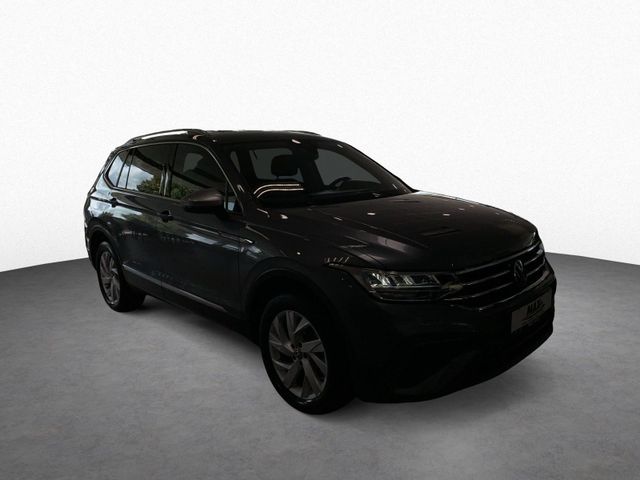 Tiguan Allspace 2.0 TDI DSG LED+KAMERA+AHK+DCP+A