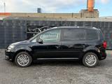 Volkswagen Touran Cup 2.0 TDI 7-Sitzer*Bi-Xenon*LED*1.Hand* - Volkswagen Touran CUP mit Diesel-Antrieb