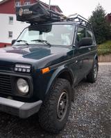 Lada MELDET EUCH Lada Niva 4x4 1.7i Dachzelt Ca... - Lada Niva mit LPG-Antrieb