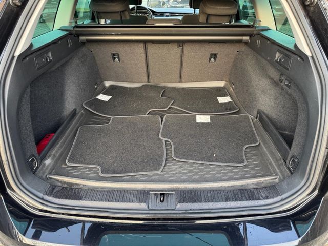 Passat Variant Business 1.5 TSI DSG LED Navi AHK