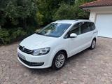 Volkswagen Sharan 2.0 TDI SCR 135kW DSG 4MOT BMT Highli... - weiße Volkswagen Sharan