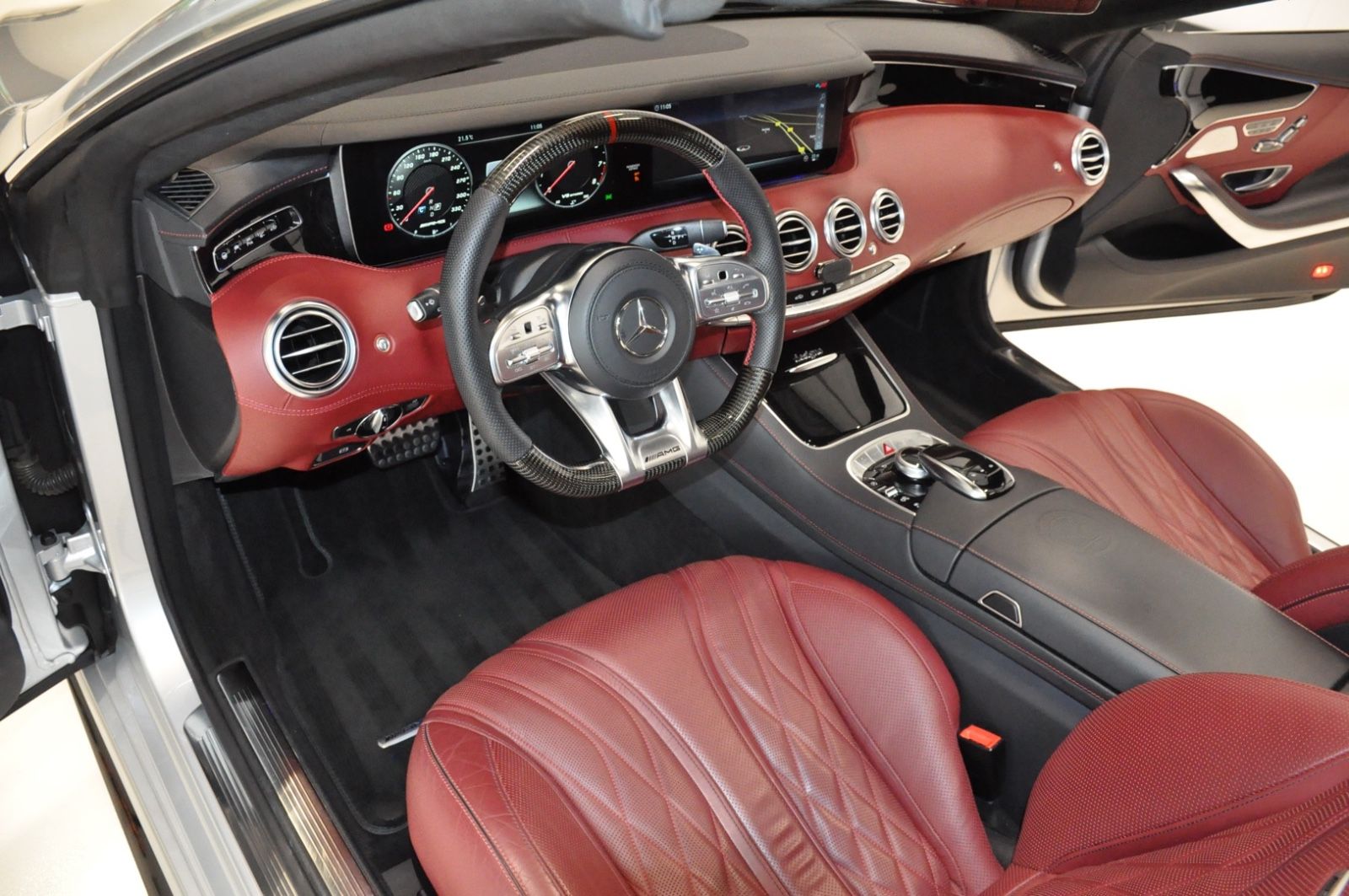 Mercedes-Benz S 63 AMG 4-Matic Cabrio A217 original 28.615 km imagem 2