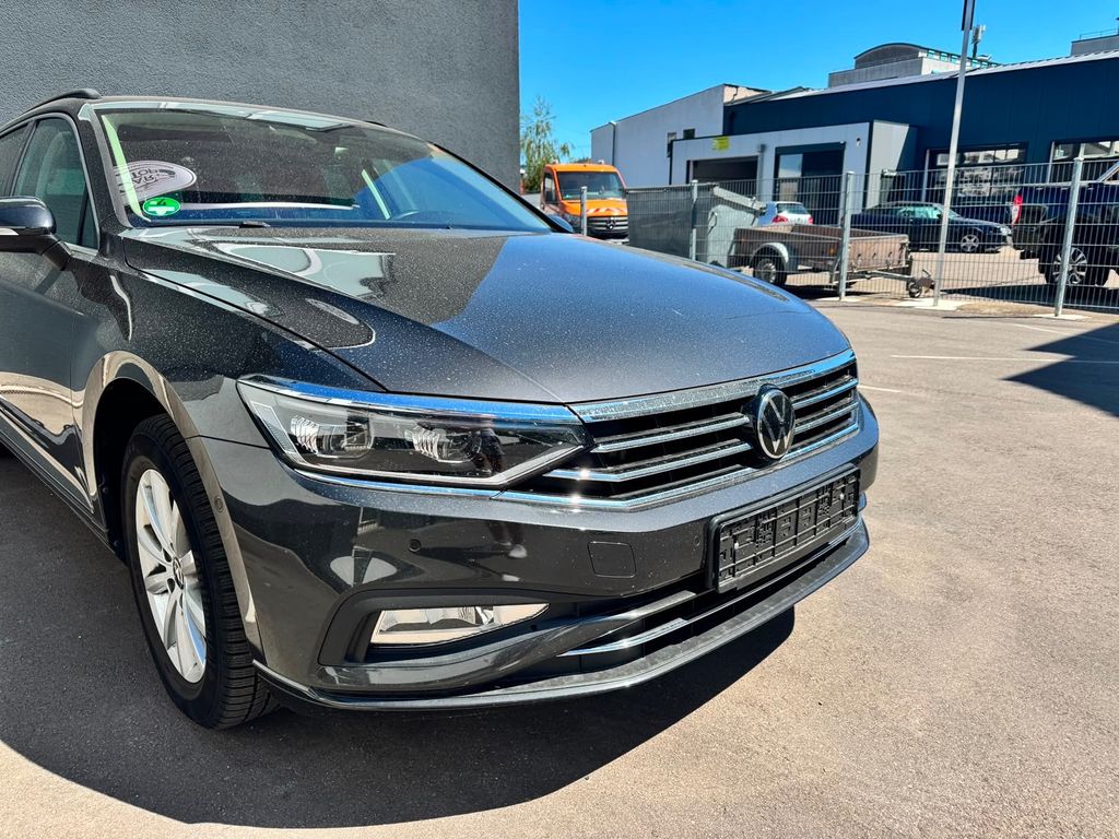 Image of Volkswagen Passat Variant