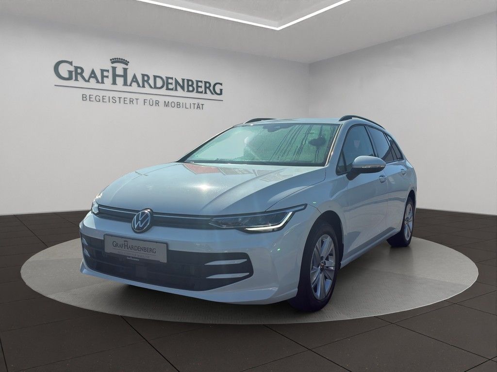 Volkswagen Golf VIII Variant 1.5 eTSI DSG Life ACC SHZ LHZ