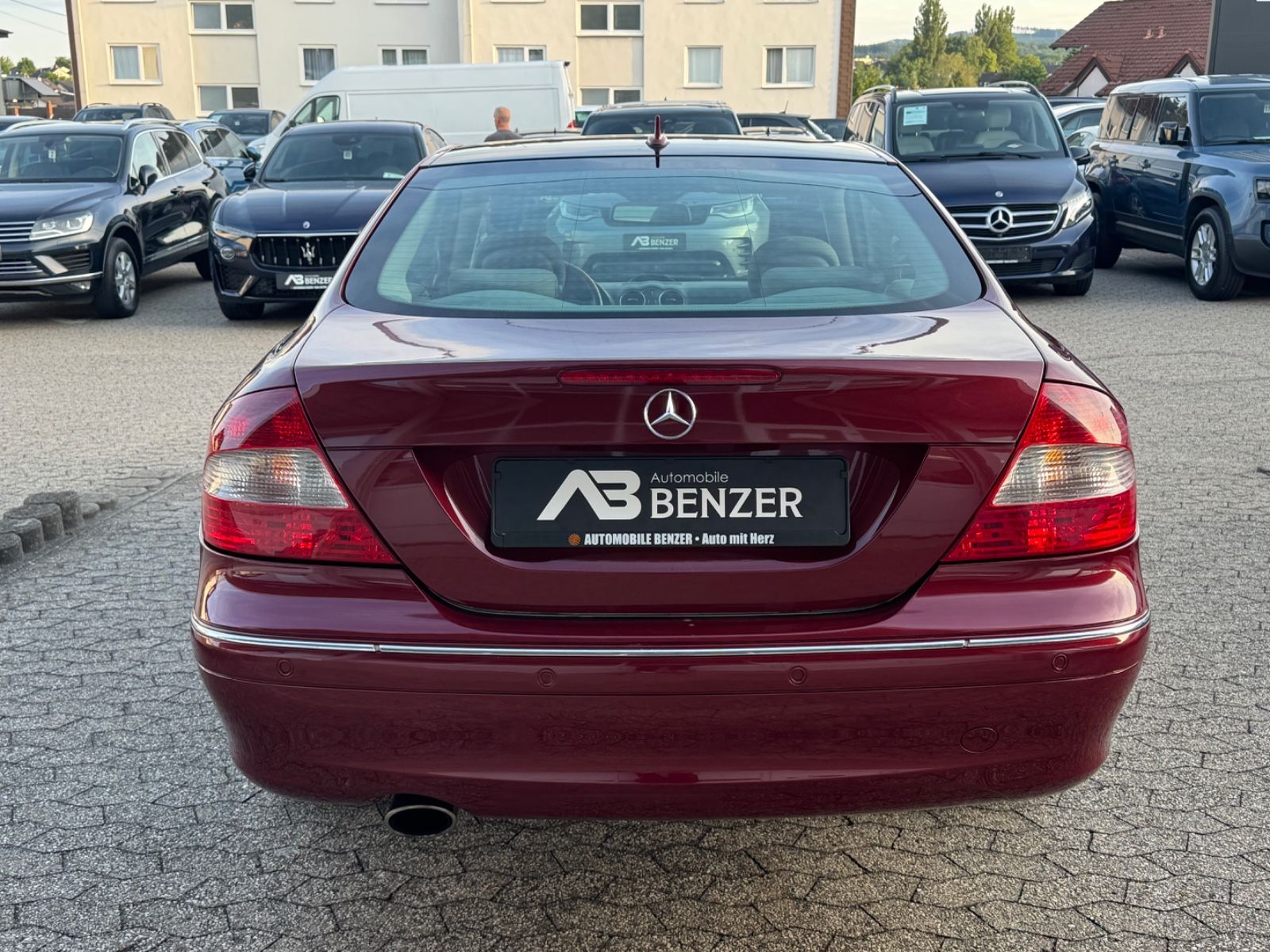 Fahrzeugabbildung Mercedes-Benz CLK 200 Kompressor Coupe/Elegance/S-Dach/SHZ/