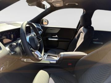 Mercedes GLB 200 - 11