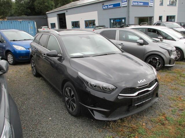 Kia Ceed SW MHEV LED Leder Navi Kamera JBL Alu uvm..