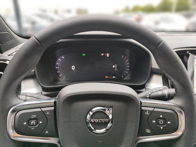 VOLVO XC 40 (Bild 17 von Array)