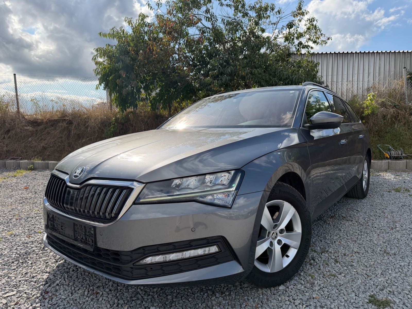 Skoda Superb - 1