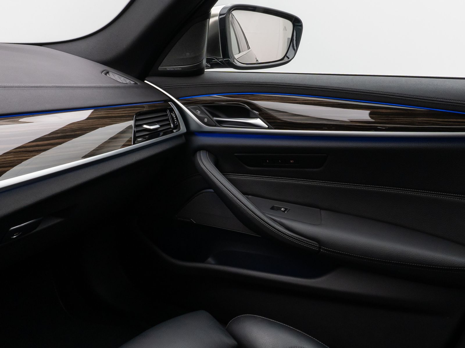 Fahrzeugabbildung BMW 540i xD Luxury Line Panorama Kamera HUD DAB H/K