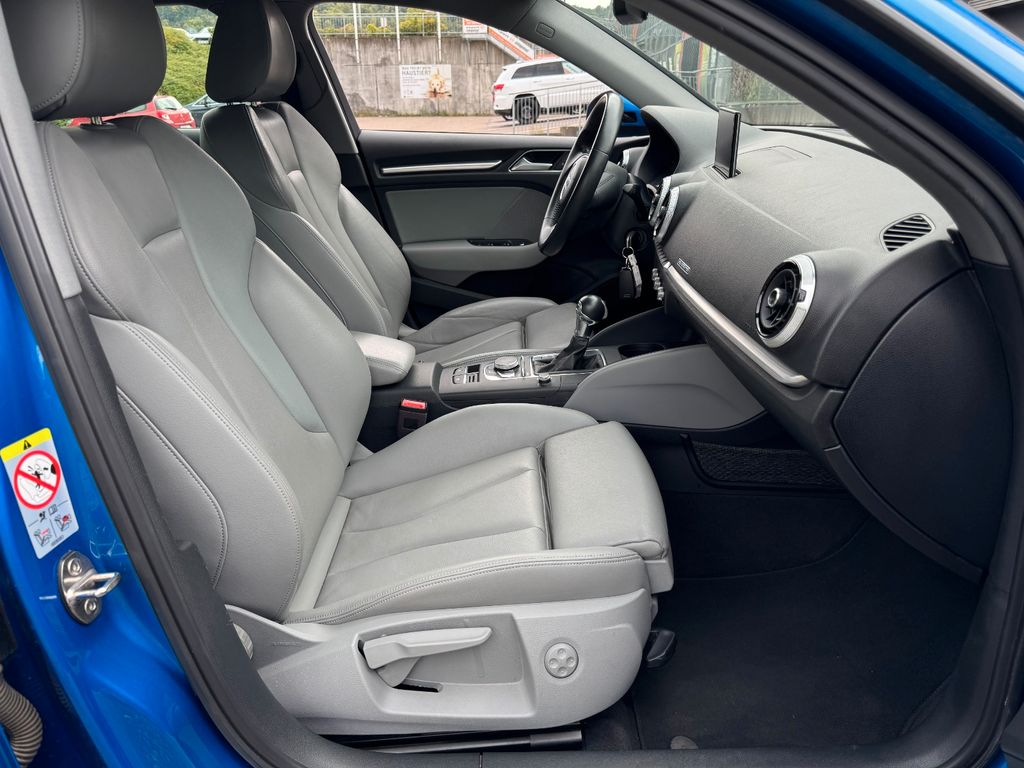 Audi A3 2.0 TFSI S tronic quattro,1Hand,ACC,RFK,Leder