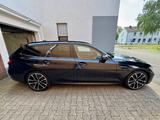 BMW 320d xDrive Touring M Sport Panorama gepflegt  - BMW 320 Gebrauchtwagen in Aachen