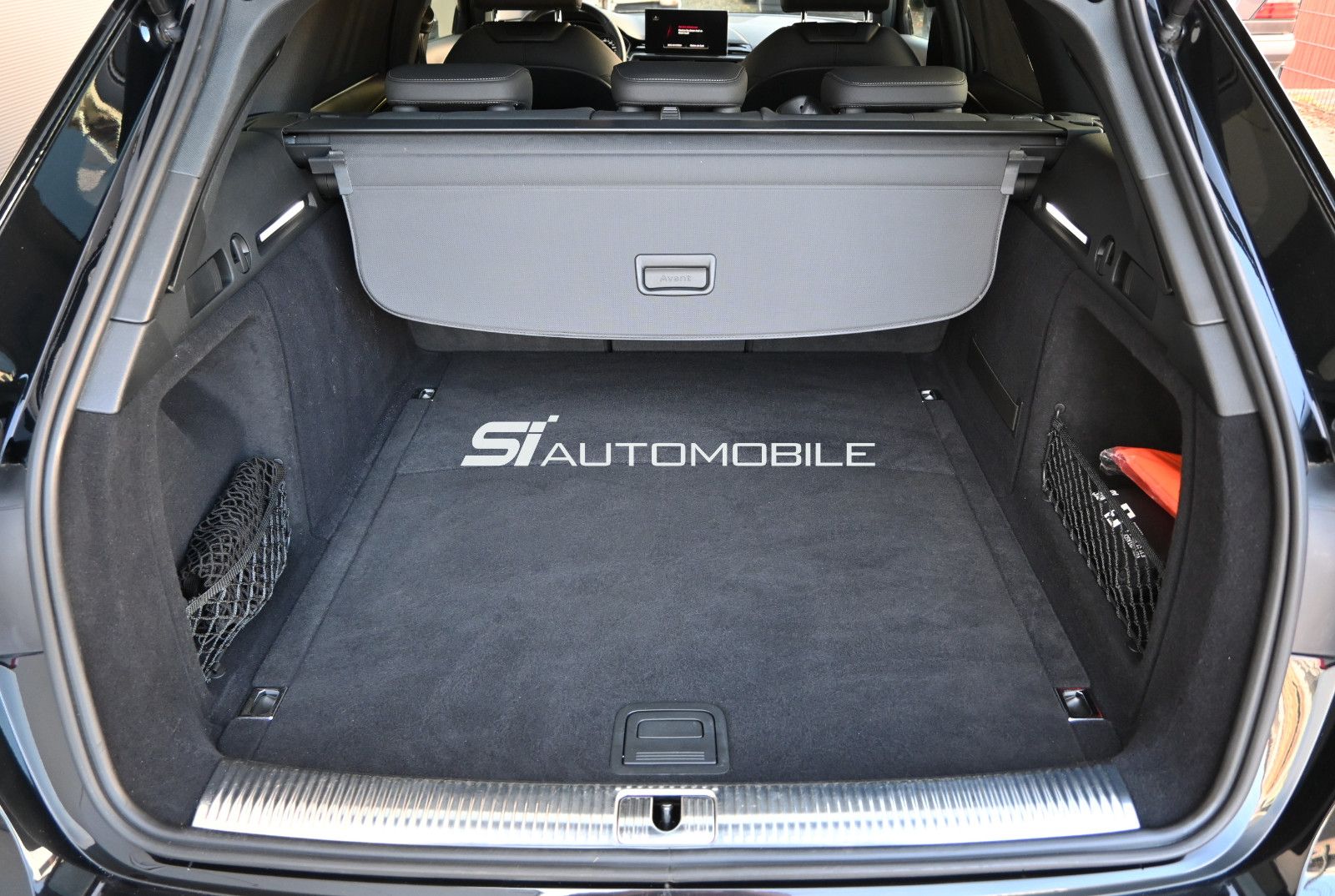 Fahrzeugabbildung Audi A4 40 TDI quatt. S line Avant °ACC°HUD°STANDHEIZ