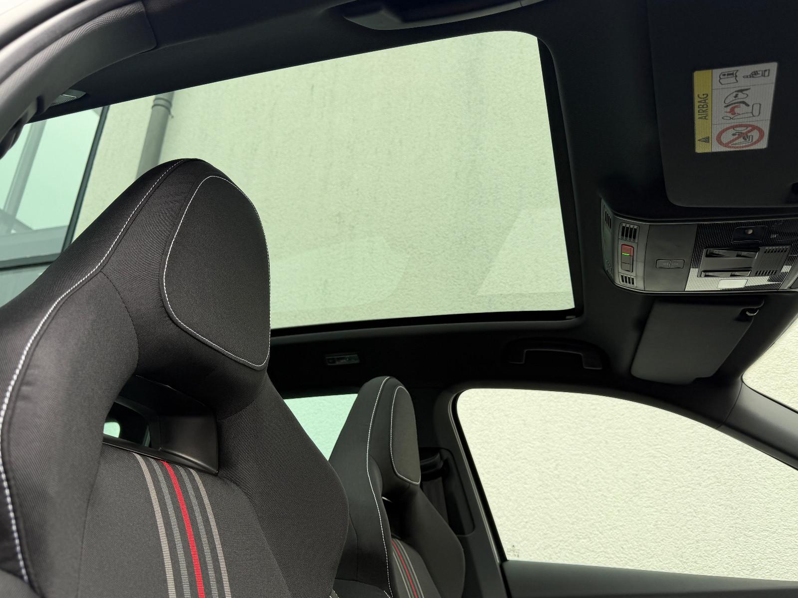 Skoda Kamiq 1.0 TSI DSG Monte Carlo (Pano,AHK,5/100)