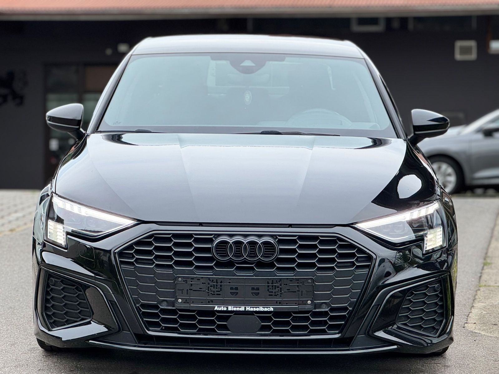 Audi A3 Limousine 35 TFSI S line 20 Zoll H&R imagem 2