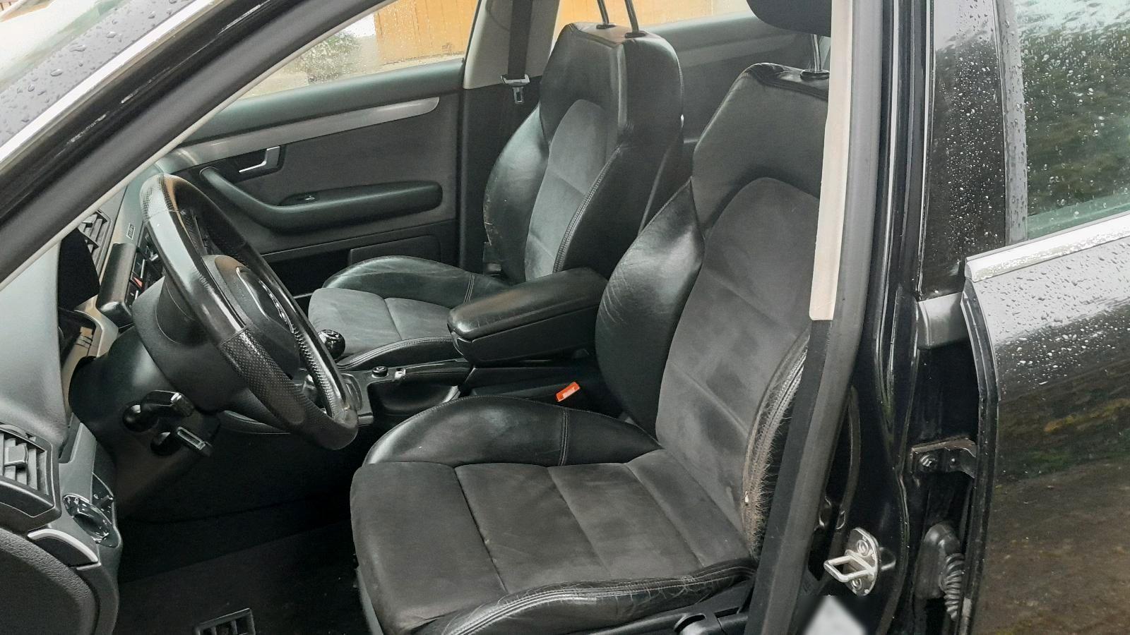 Audi Quattro 2006 — interior