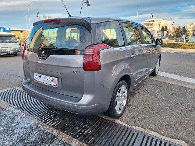 Peugeot 5008 BlueHDi 120 ALLURE 7 POSTI